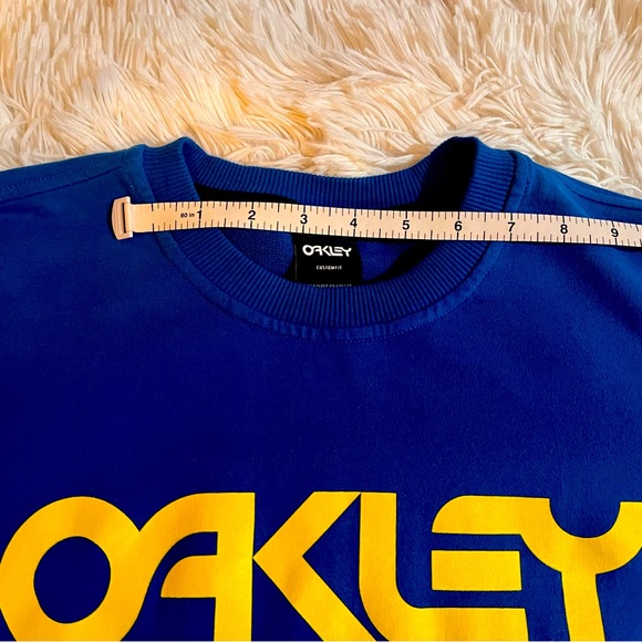 Oakley Sweatshirt size Large - Picture 7 of 10